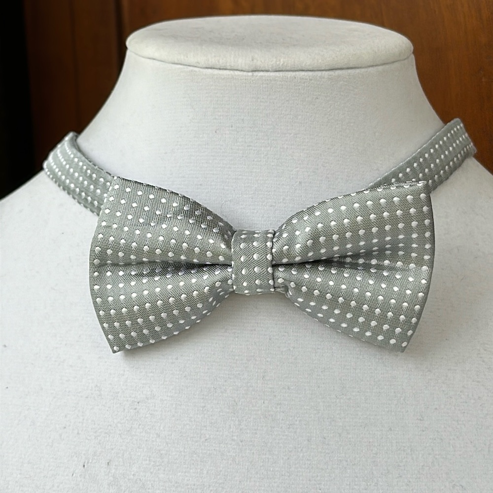 Pet Bow Tie ✨NWOT✨